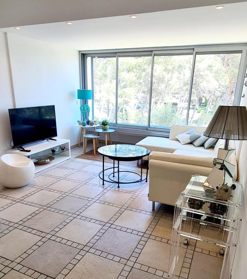 Superbe Appartement Dans Cadre D'Exception - Piscine, Plage Et Tennis Prive บ็องโดล ภายนอก รูปภาพ