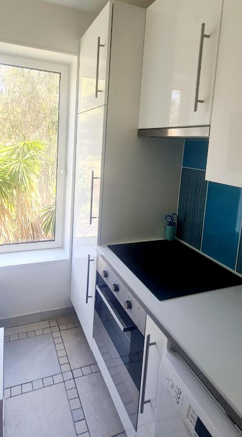 Superbe Appartement Dans Cadre D'Exception - Piscine, Plage Et Tennis Prive บ็องโดล ภายนอก รูปภาพ